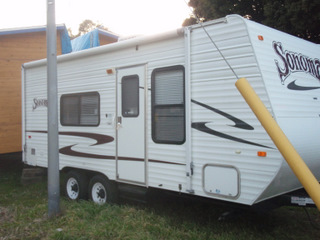 トラベルトレーラーハウス2007y_sonoma_